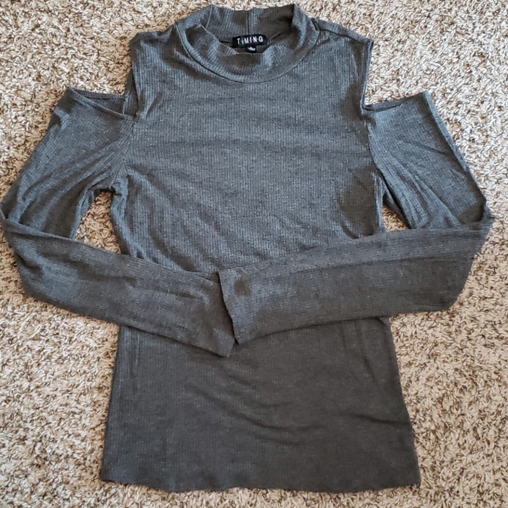 Cutout Shoulder Turtleneck